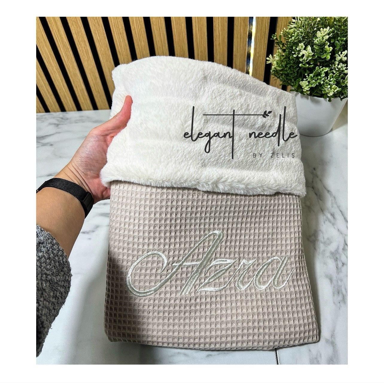 ​Waffel & Kunstfell Beige/Ecru