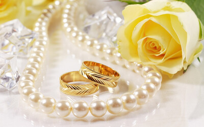 Anniversary &amp; Wedding Rings