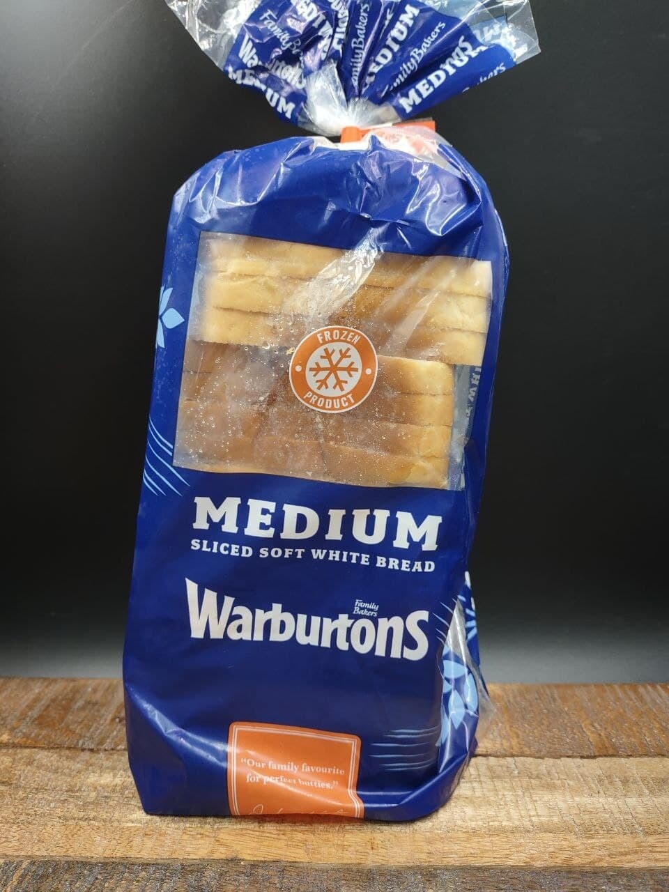 Warburtons Medium Sliced White Bread 800g