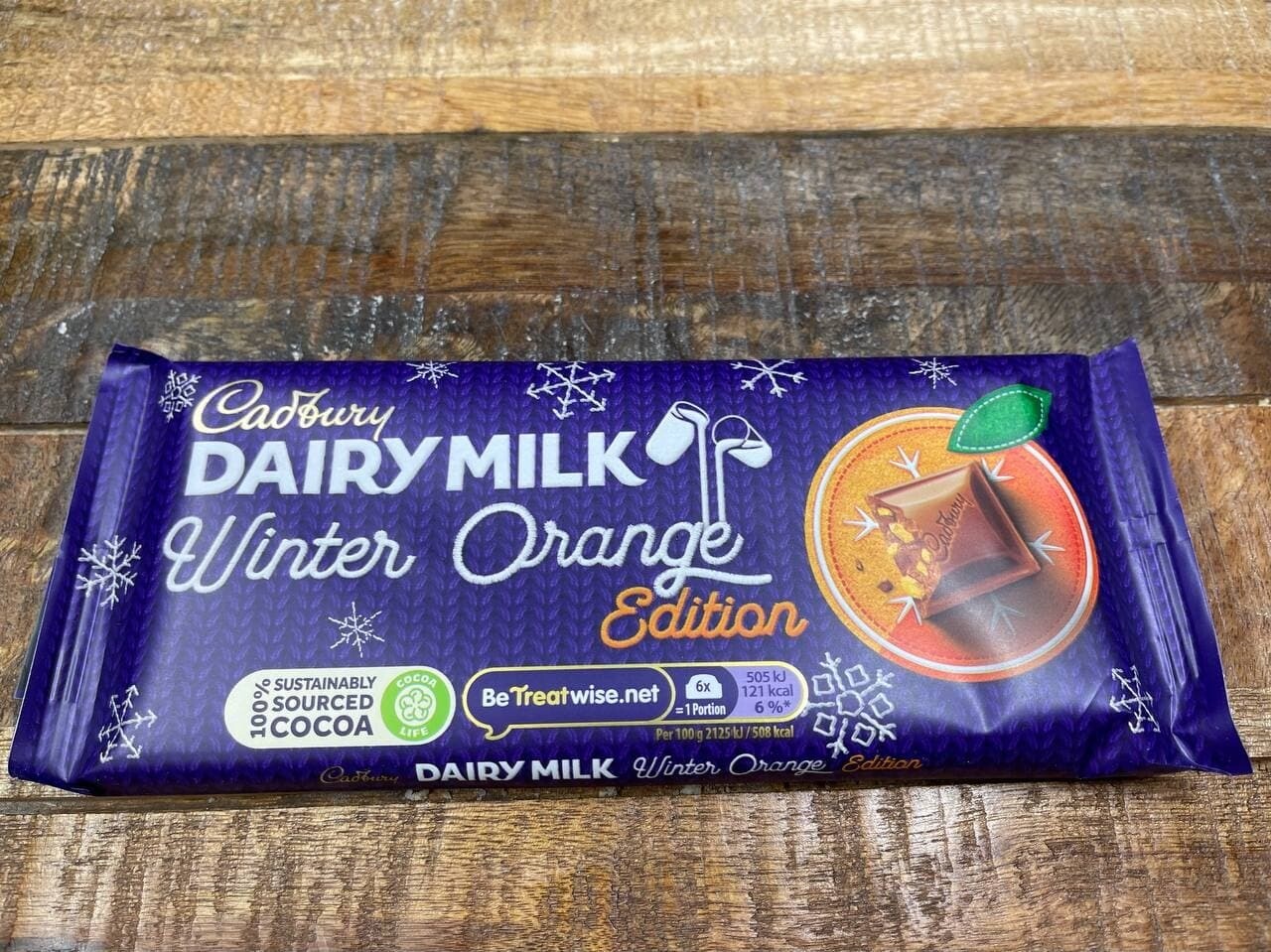 PROMO Cadbury Dairy Milk Winter Orange Edition 95g