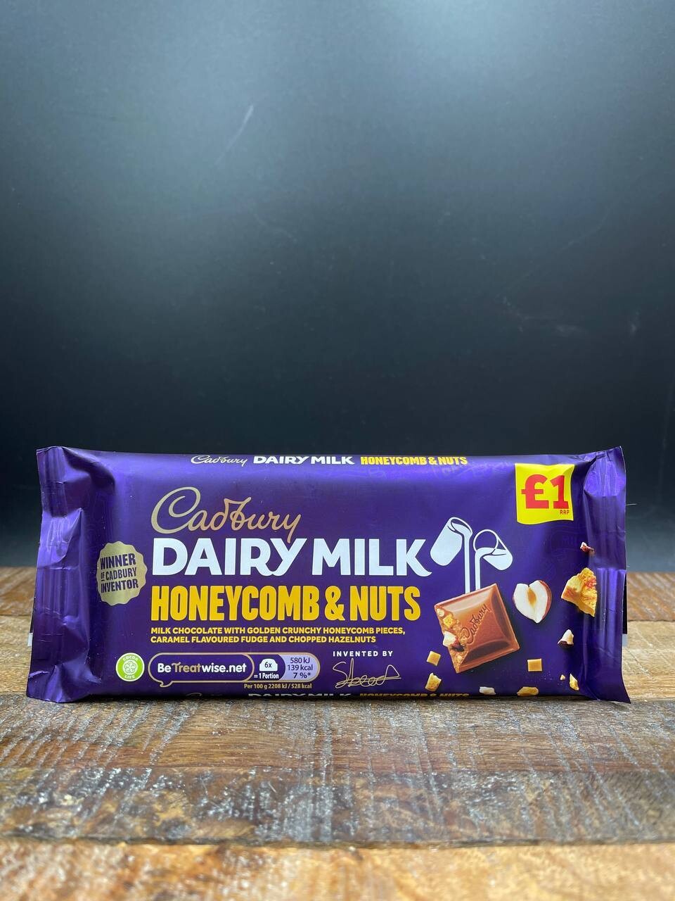 Cadbury Dairy Milk Honeycomb & Nuts 105g