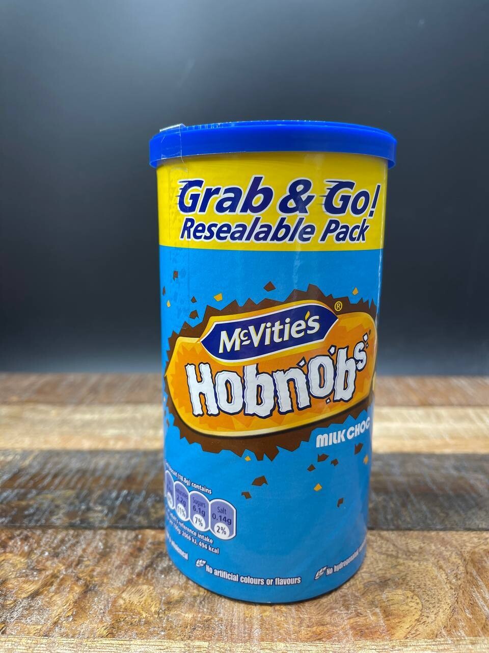 McVities Hobnobs Milk Choc Grab & Go 205g Past Date Promo