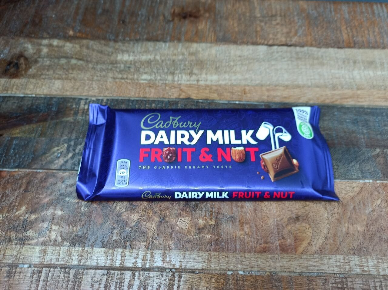 Cadbury Dairy Milk Fruit & Nut 110g