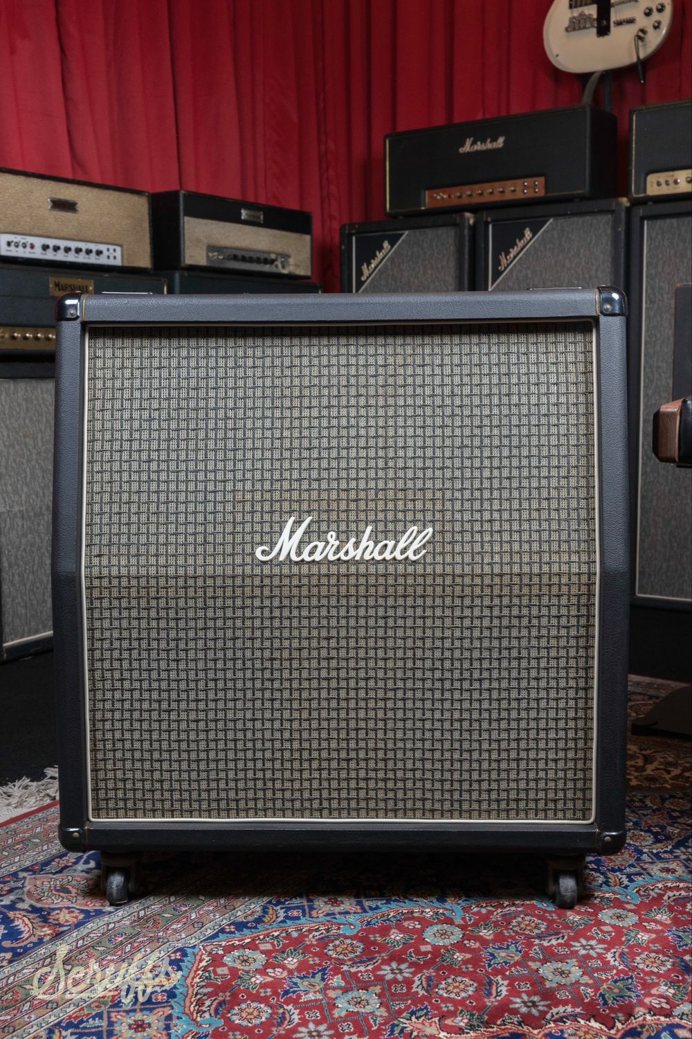 Marshall Model 1935 Bass Cab CLEAN