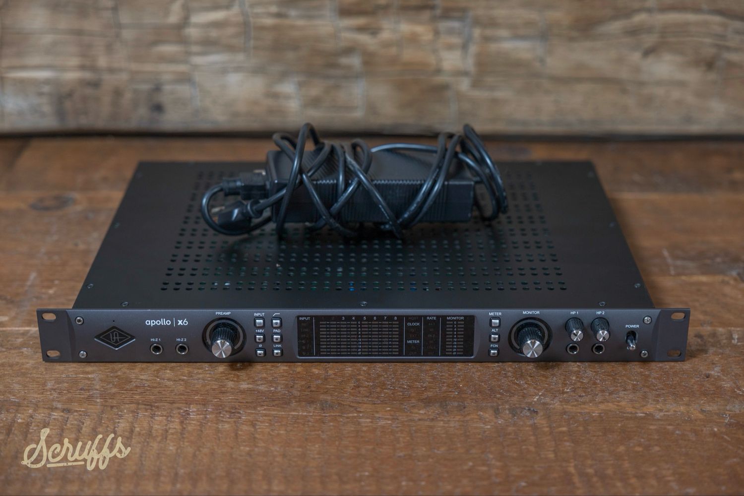 UA Apollo X6