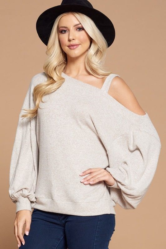Hacci Cold Shoulder Top