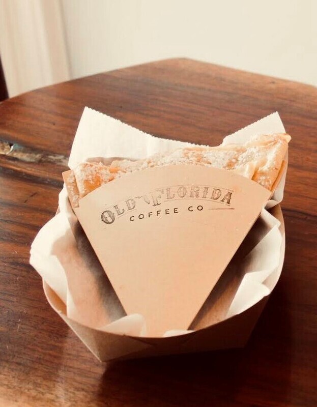 Guava con Queso Crepe