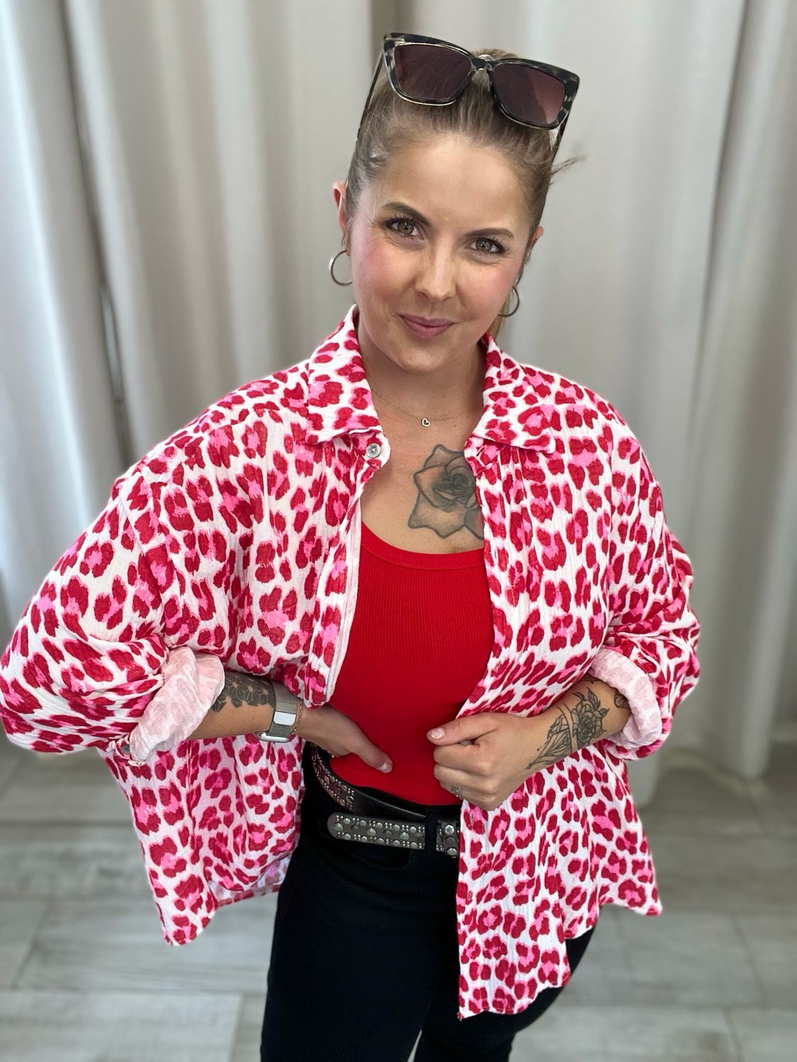 Musselinbluse im Leoprint