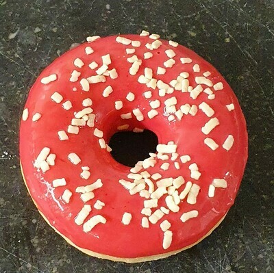 Pinky donut