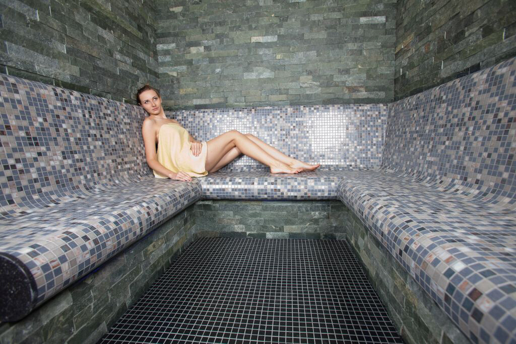 PRO Hamam CHALEUR de LUXE STEAMROOM L240 x D240 x H220cm PRO Hamam CHALEUR de LUXE STEAMROOM L240 x D240 x H220cm