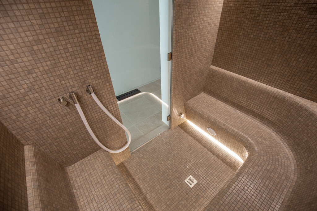 PRO Hamam CHALEUR de LUXE STEAMROOM L240 x D240 x H220cm PRO Hamam CHALEUR de LUXE STEAMROOM L240 x D240 x H220cm