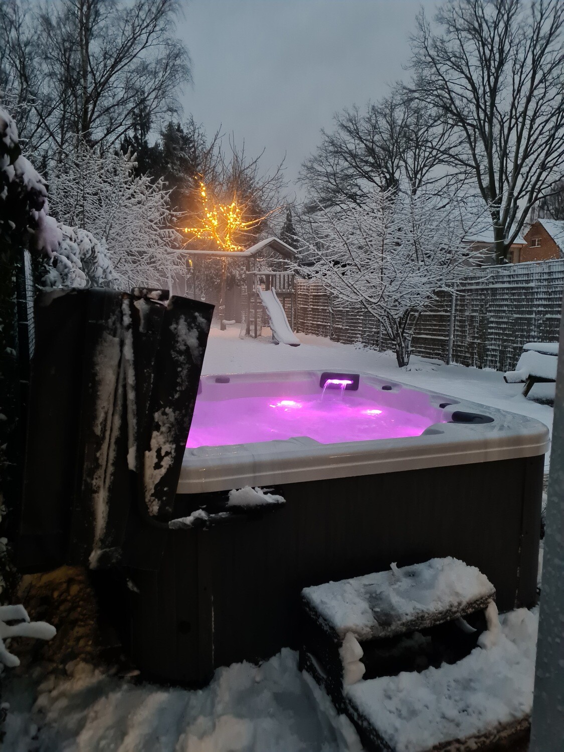 South Seas Spas 743D DX 43jets 213x173x91cm
