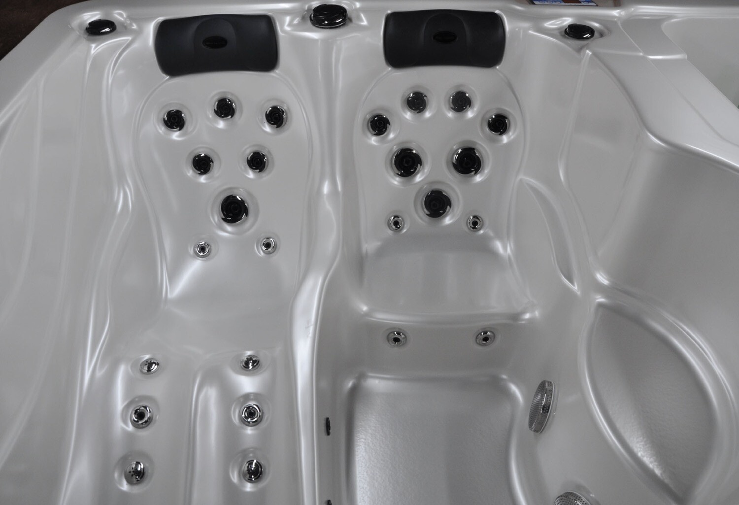 IDEALe SWIMSPA DUO 580cm of 660cm h=156cm half inbouw of opbouw