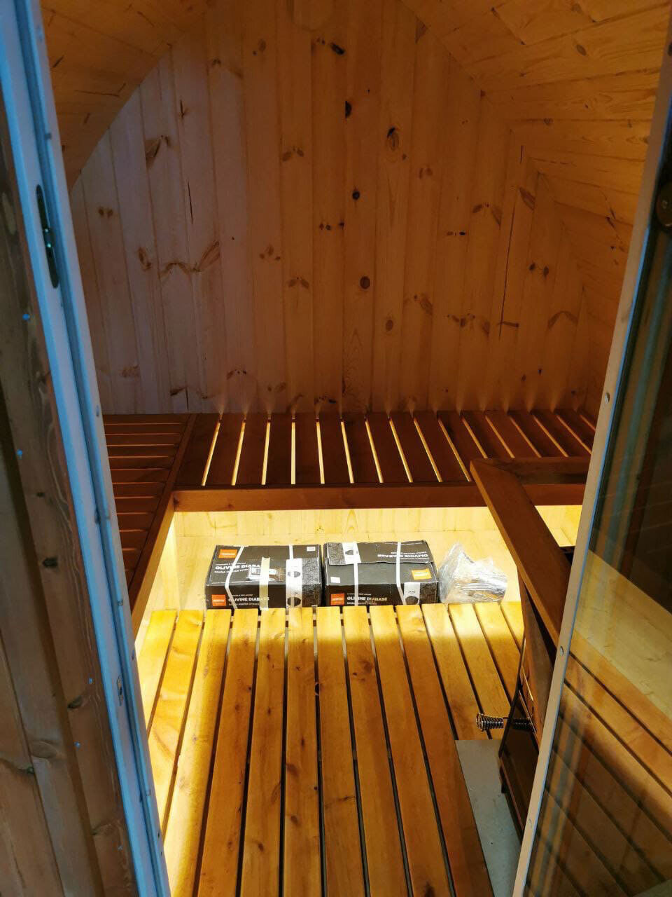 IDEALe SPAS NATURE Sauna Outdoor Infrarood binnenzijde