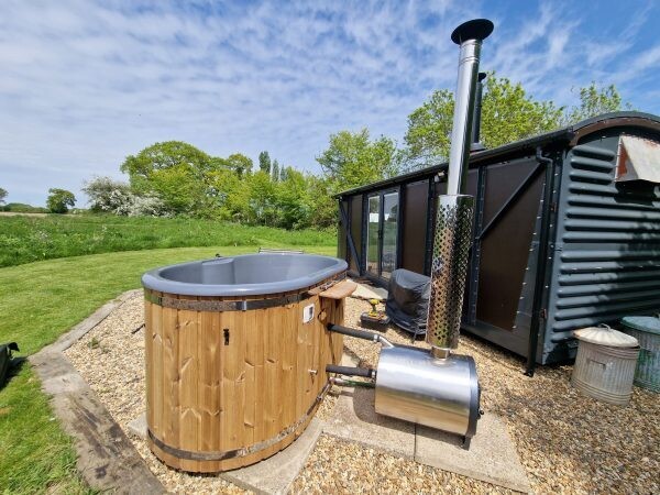 IDEALe SPAS Hottub DUET Hot Tub Outdoor 190cm x 120cm Hout gestookt kleur kuip blauw