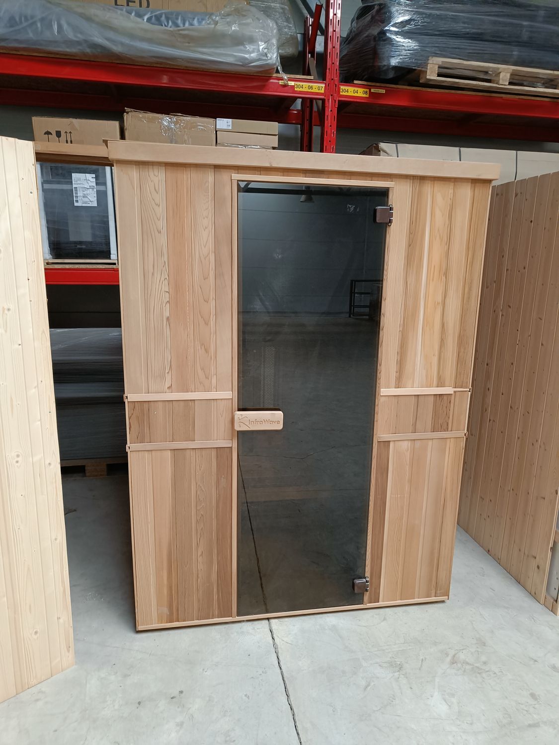 Sauna's en infraroodcabines toonzaalmodellen, reeds opgebouwd aan verlaagde prijs, diverse modellen!!!