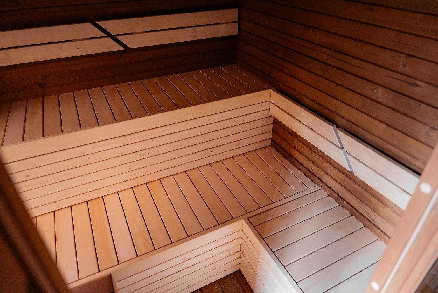 ULCOSAUNA Outdoor met relax ruimte 340 of 400cm x H240 x D240cm