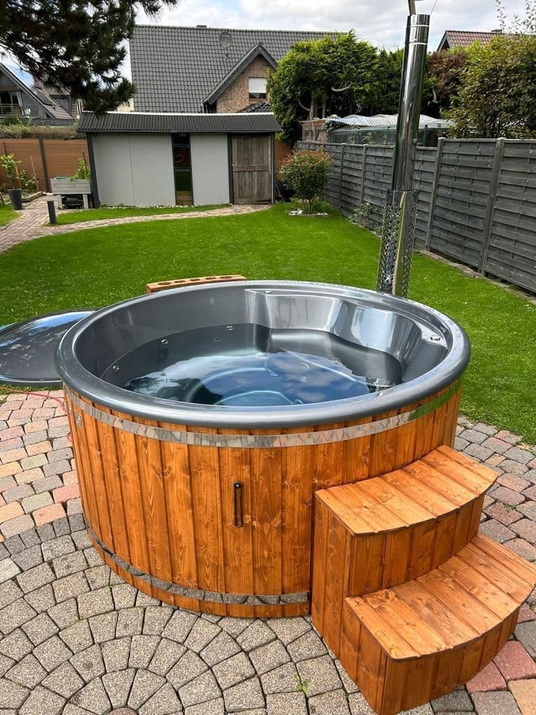Hot tub ROUND IN ø200cm 5/6 personen met ingebouwde houtkachel