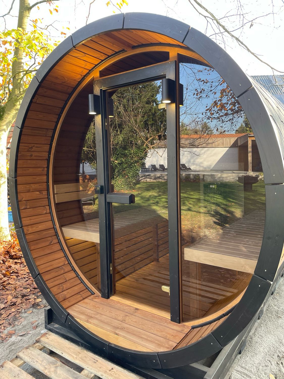 IDEALe BARREL Thermowood Sauna Outdoor met Terras ø235cm H=240cm