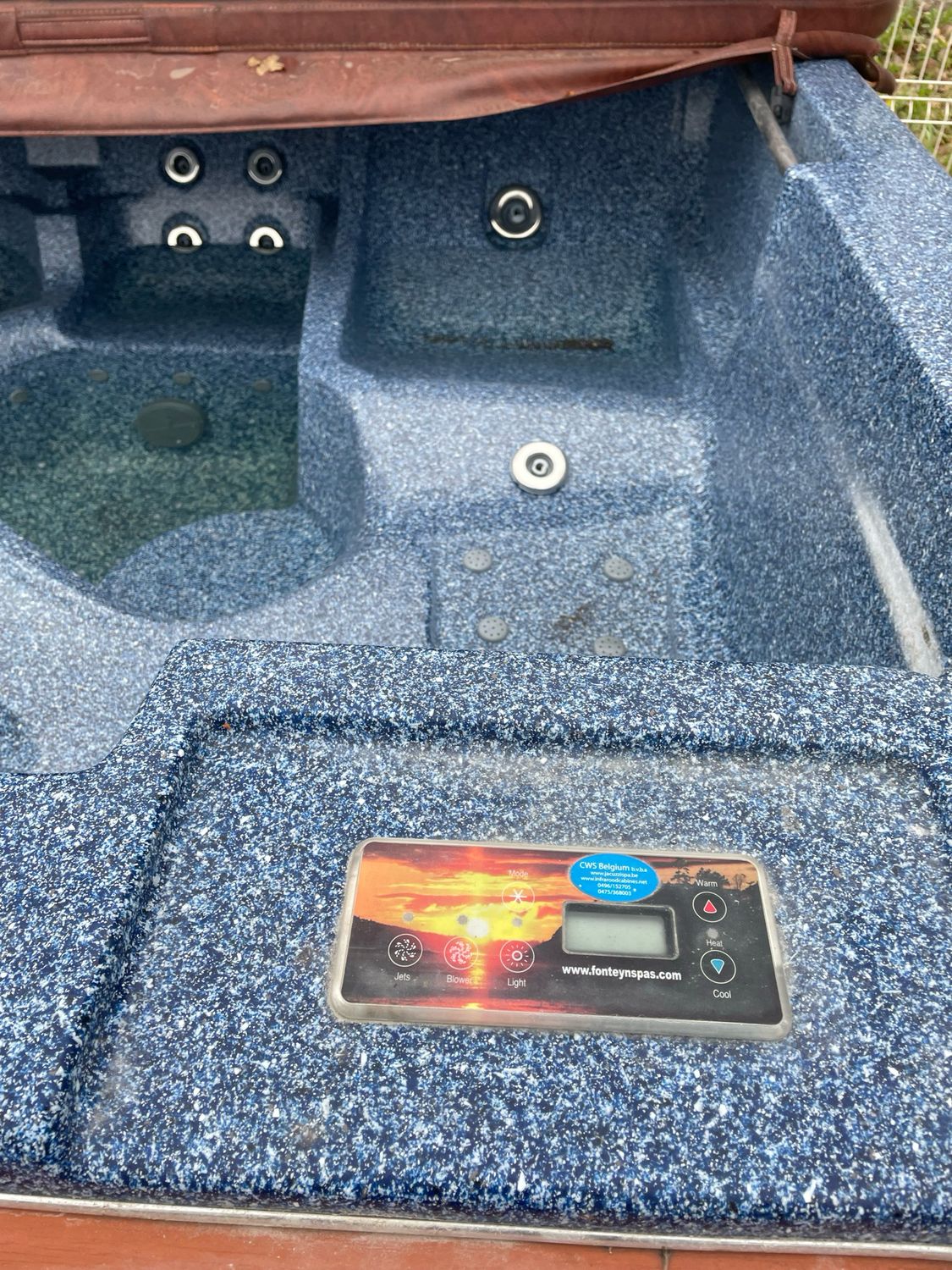 Sunbelt Spa 239x239cm 2 pompen 2e kans