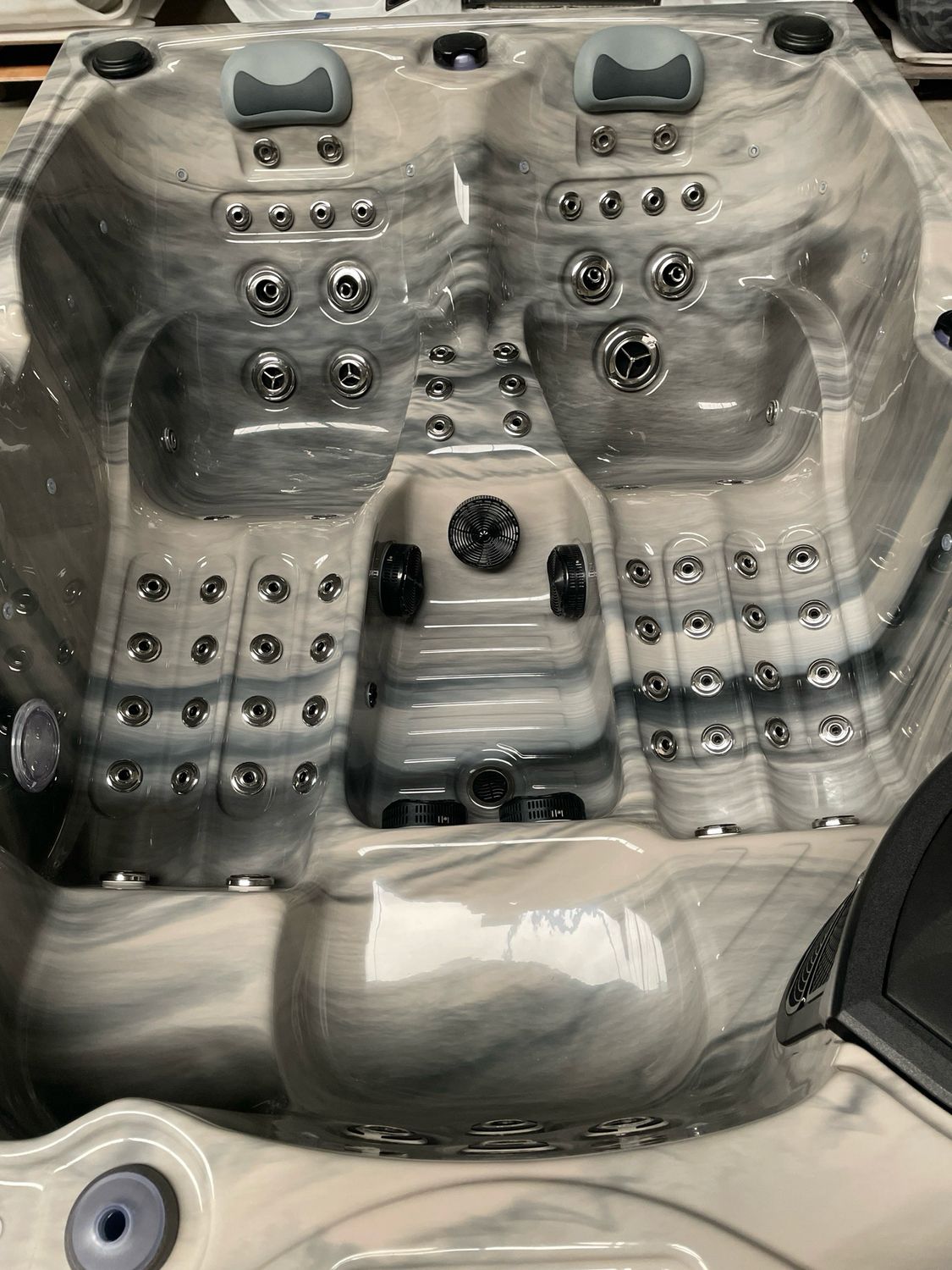 IDEALe Spas STAR NEW BARCELONA 220x156x78cm 73jets 3pompen