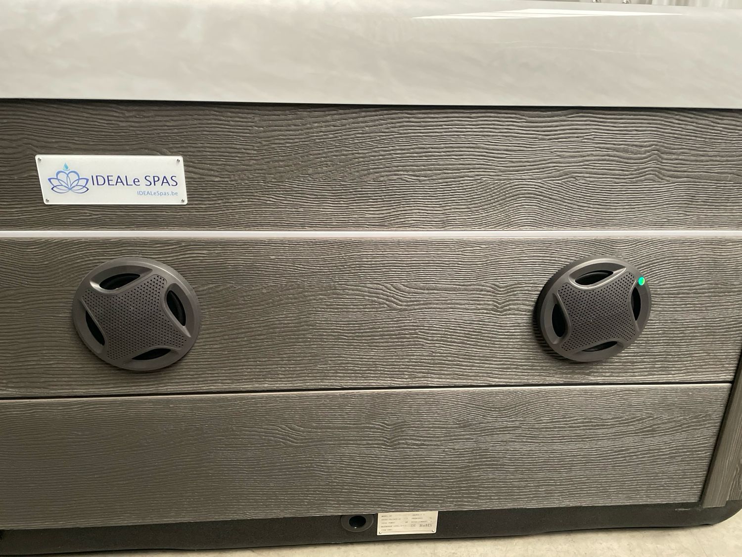 IDEALe Spas EXCELLENT210 POWER+ 210x210x95cm 59jets 3 pompen
