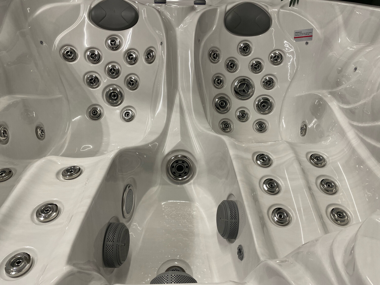 IDEALe SPAS DIAMANT BLEU HEART LOUNGE