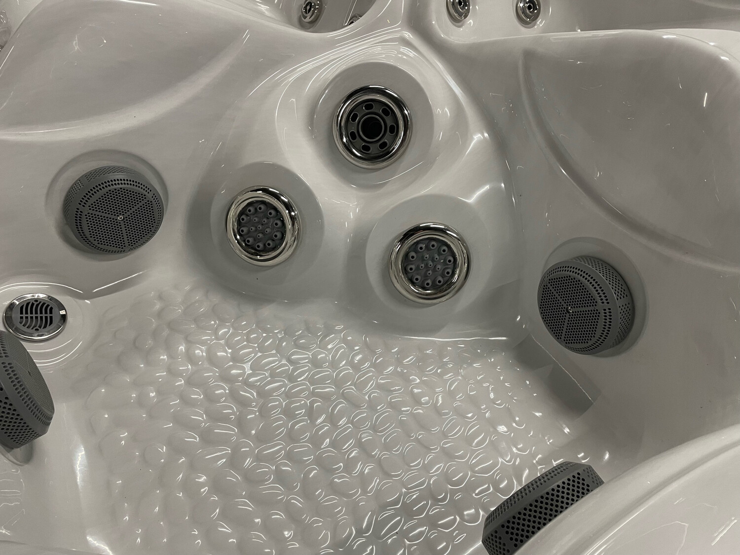 IDEALe Spas Diamant ALROSA SPECTACLE 220x220x95 67jets 3pompen