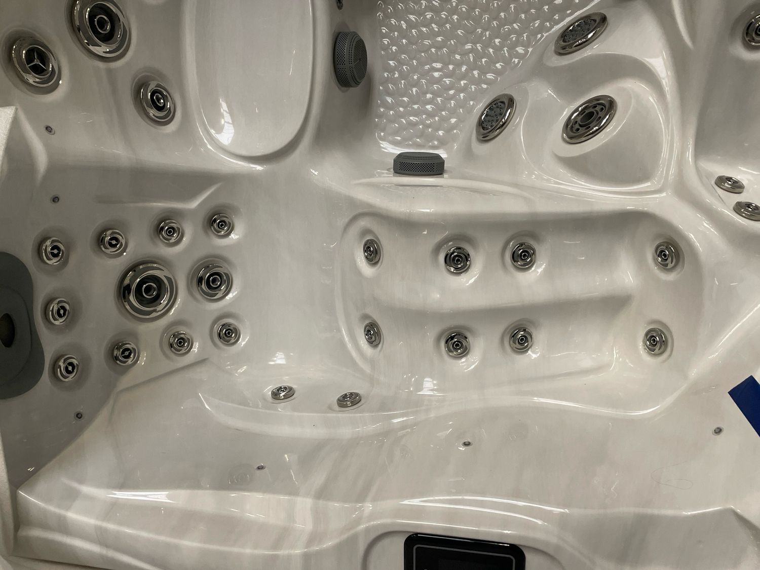 IDEALe Spas Diamant ALROSA SPECTACLE 220x220x95 67jets 3pompen