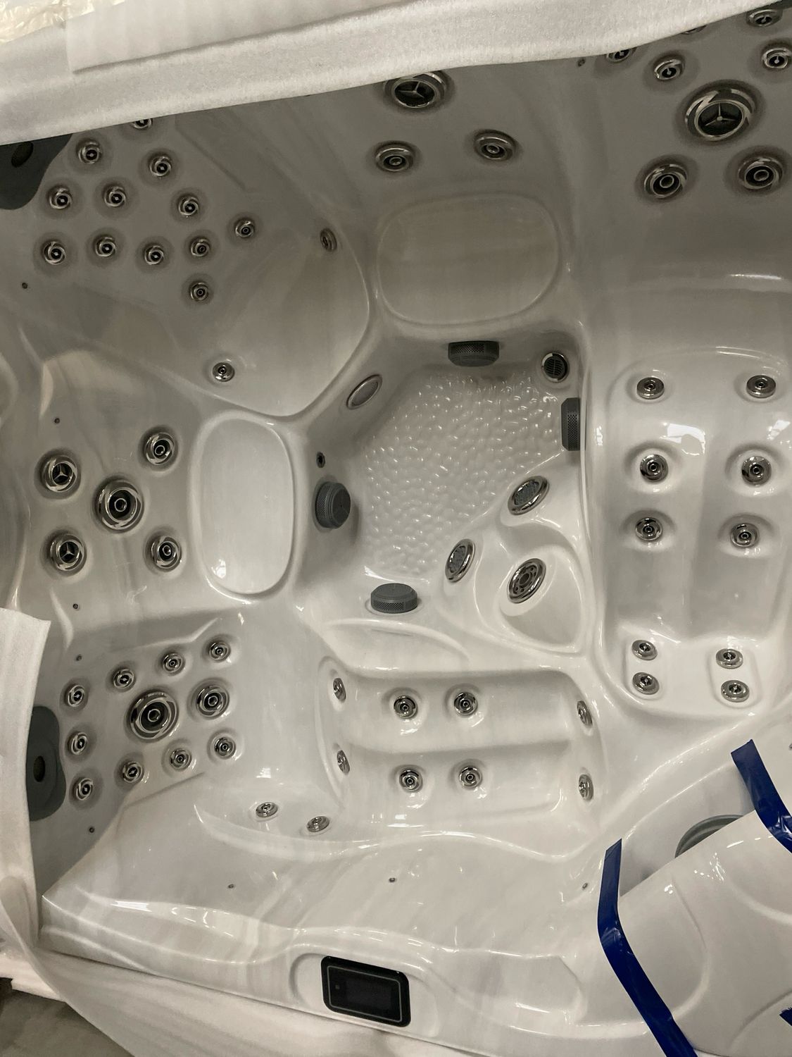 IDEALe Spas Diamant ALROSA SPECTACLE 220x220x95 67jets 3pompen