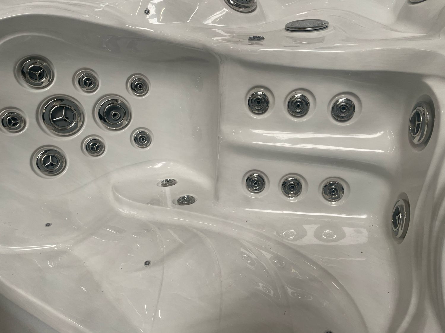 IDEALe Spas Diamant CHLOE 230x230x99 72jets 3pompen
