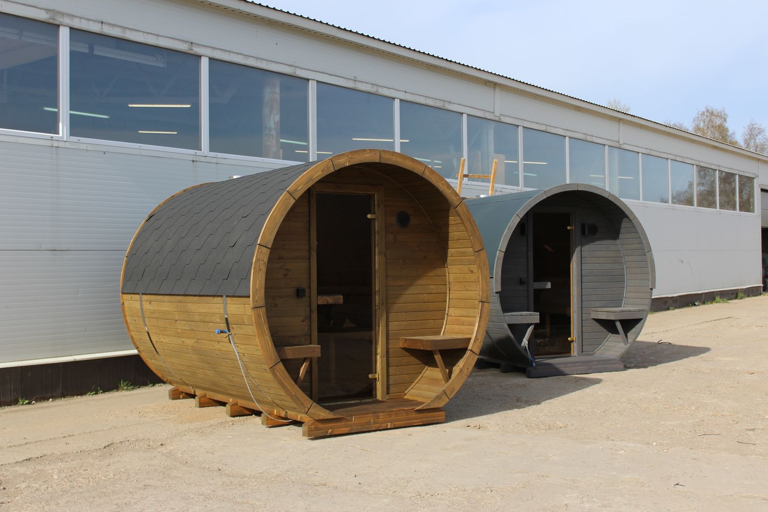 IDEALe BARREL Thermowood Sauna Outdoor met Terras ø235cm H=240cm
