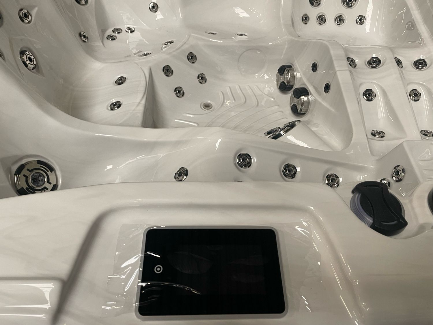 IDEALe Spas PRESTIGE DALLAS  220x220x86cm 95jets 3pompen