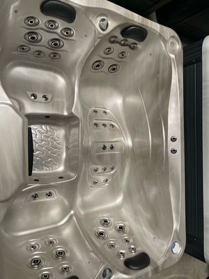 IDEALe Spas PRESTIGE BRUGES 200x165x78cm 44jets 2pompen
