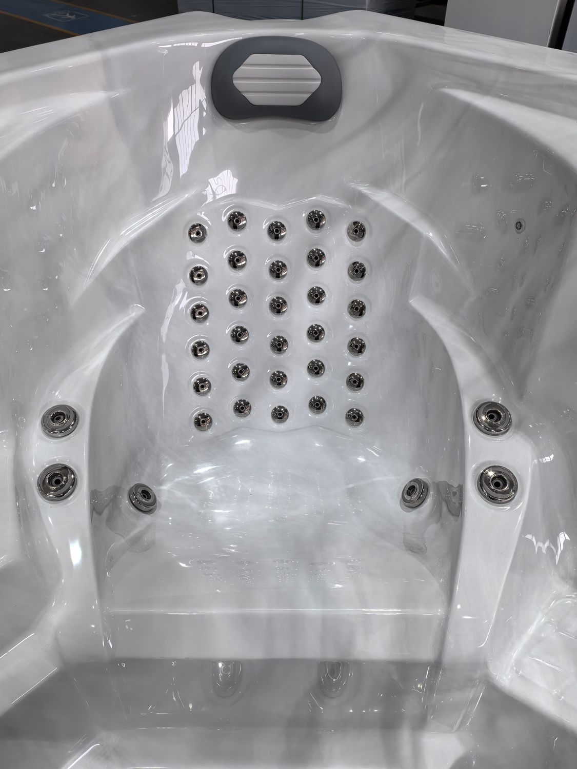 IDEALe SWIMSPA NICE 430cm H=155cm half inbouw of opbouw