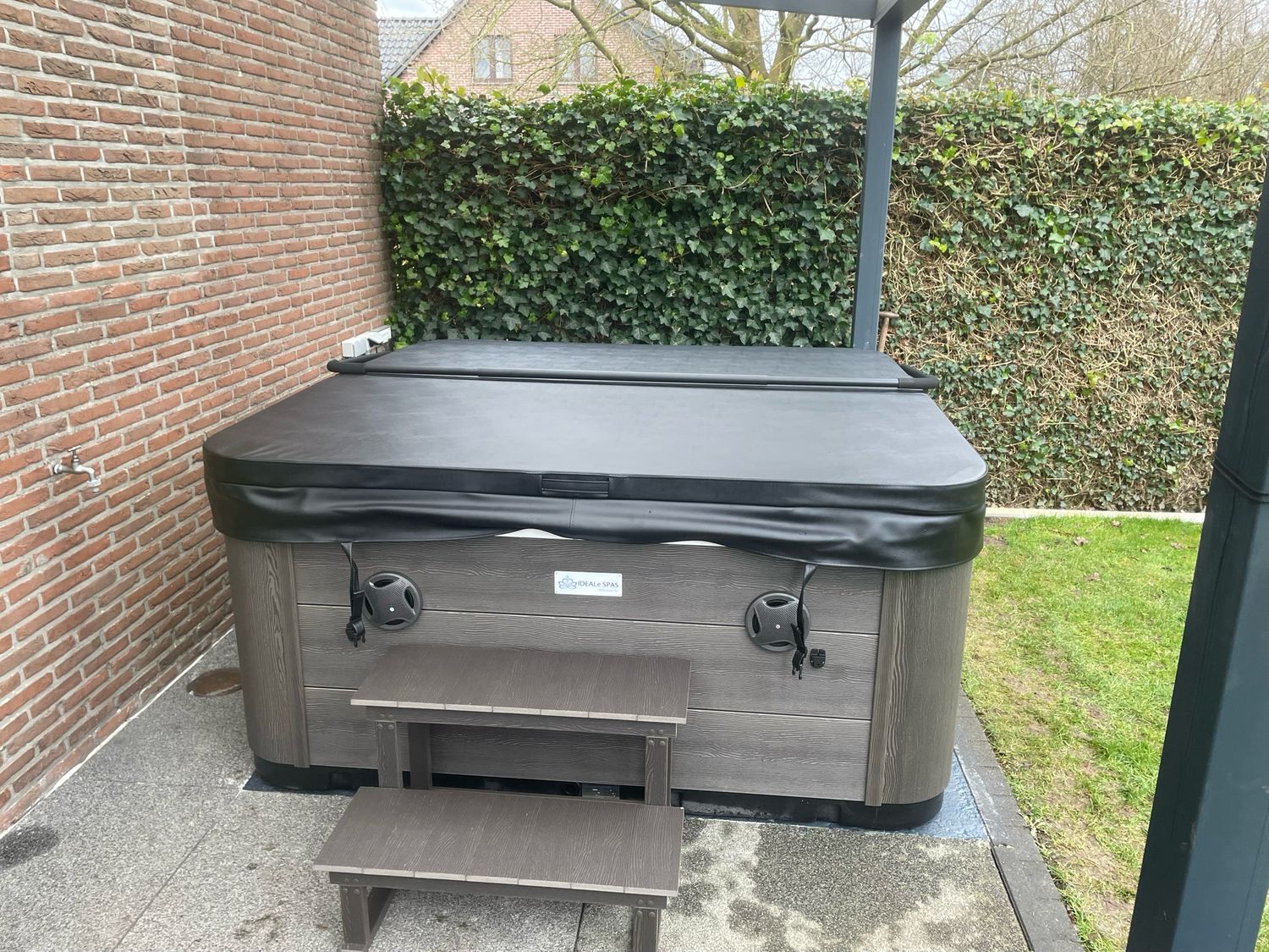 IDEALe SPAS BARCELONA PROMOTIE SPA  220x156x78cm 73jets 3pompen