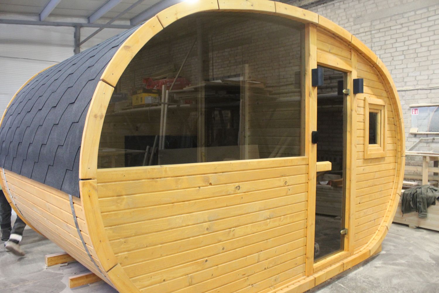 EGG Sauna met Relax ruimte of huisje Outdoor H=240cm D=240cm B=400/500cm