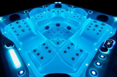 IDEALe Spas PRESTIGE MONTE CARLO 200x200x83cm 72jets 4 pompen