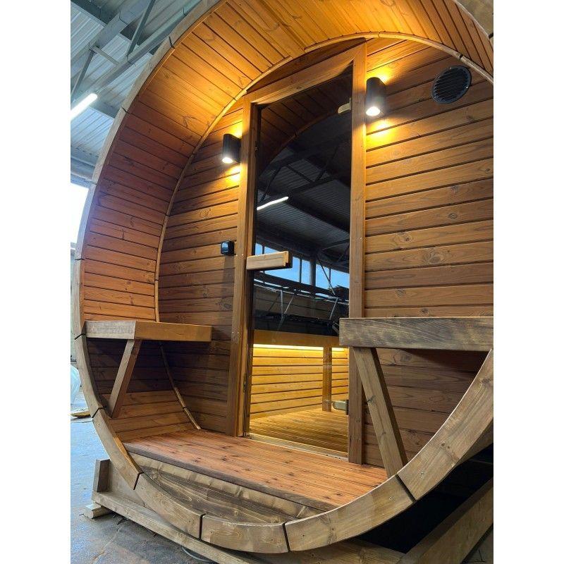 IDEALe BARREL Thermowood Sauna Outdoor met kleedkamer + Terras ø235cm H=240cm