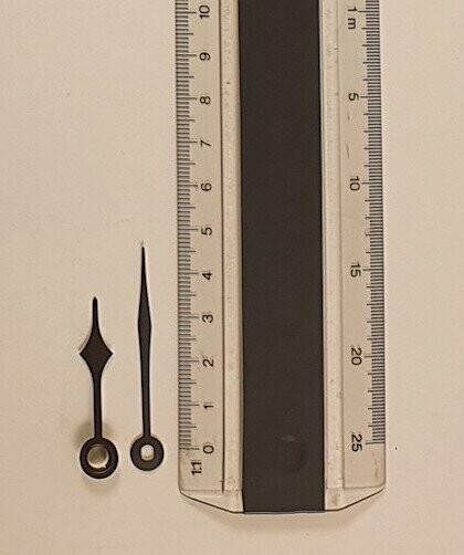 Langloch-Zeigerpaar Rautenform - Metall schwarz  - 47 mm