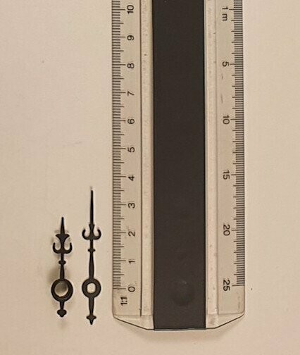 Langloch-Zeigerpaar Hakenform - Metall schwarz  - 35 mm