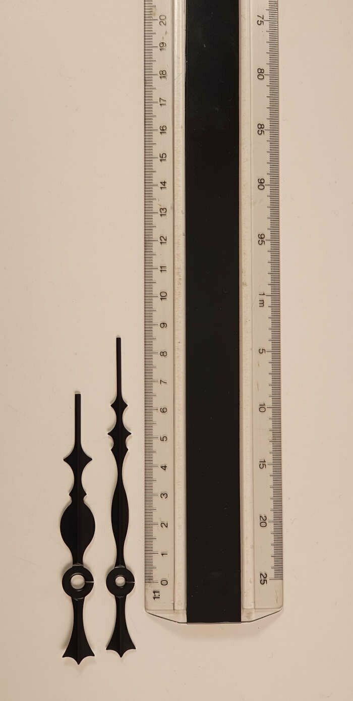 RundschaftZeigerpaar geprägt schwarz  - 86 mm