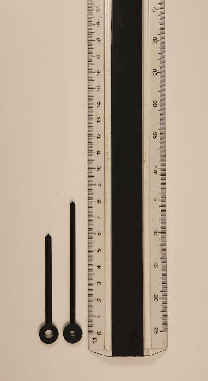 Rundschaft-Zeigerpaar Balkenform Kunststoff schwarz  - 80 mm
