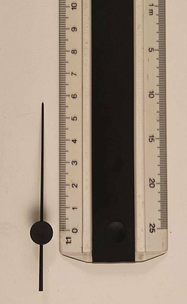 Sekundenzeiger aus Kunststoff schwarz/rot/weiß - 60 mm