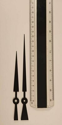 Rundschaftzeiger Lanzenform schwarz/gold - 135 mm