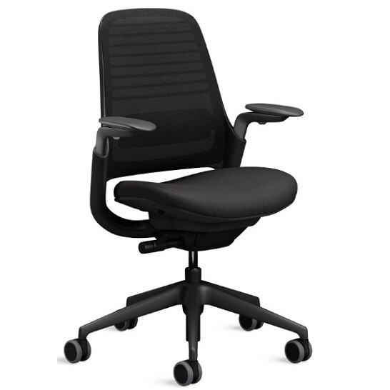 Silla Series 1 de STEELCASE. Respaldo malla negra. Brazos incluidos. Asiento tapizado Lucía Grado 1.