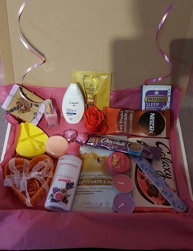 Deluxe for her