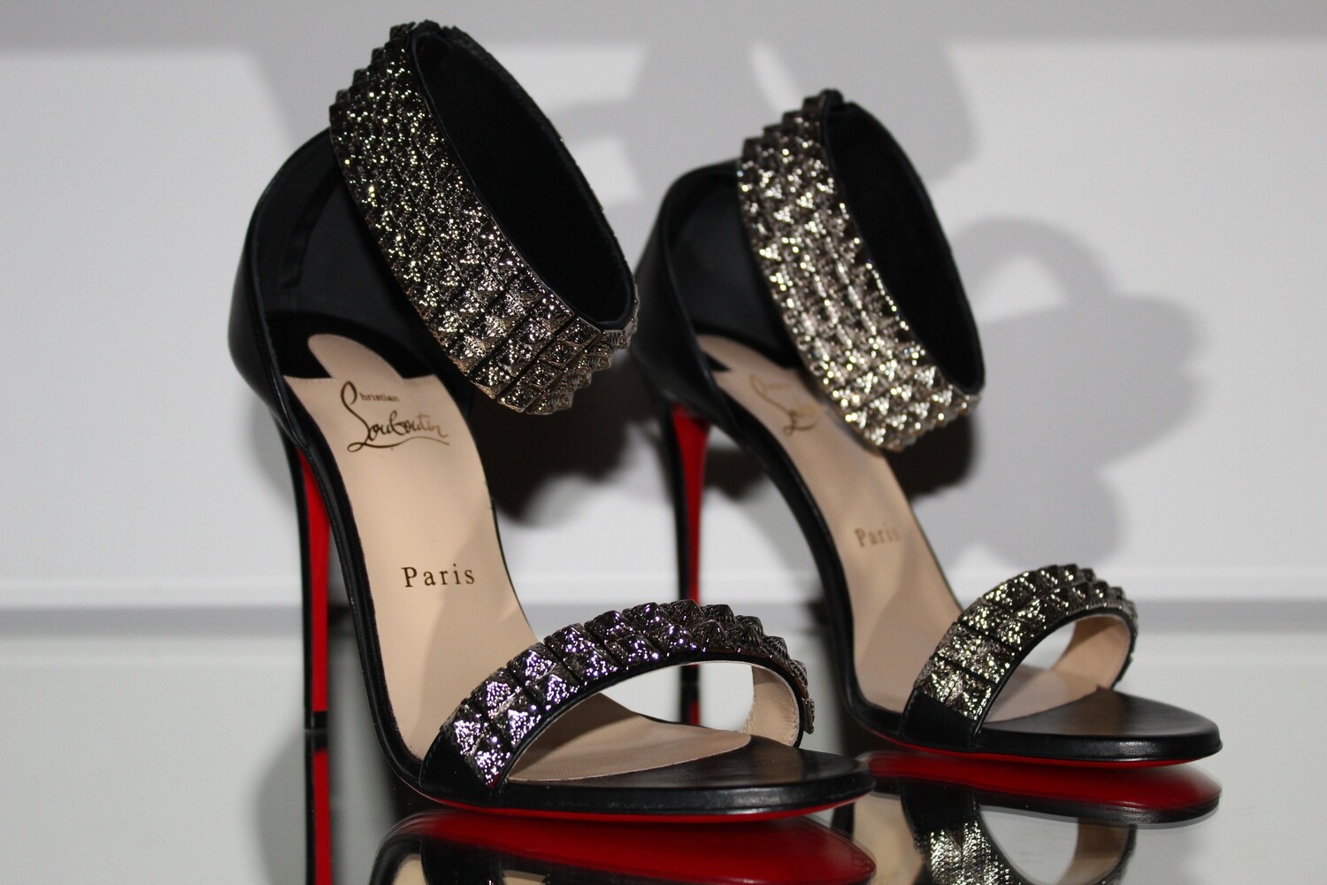 christian louboutin miragirl
