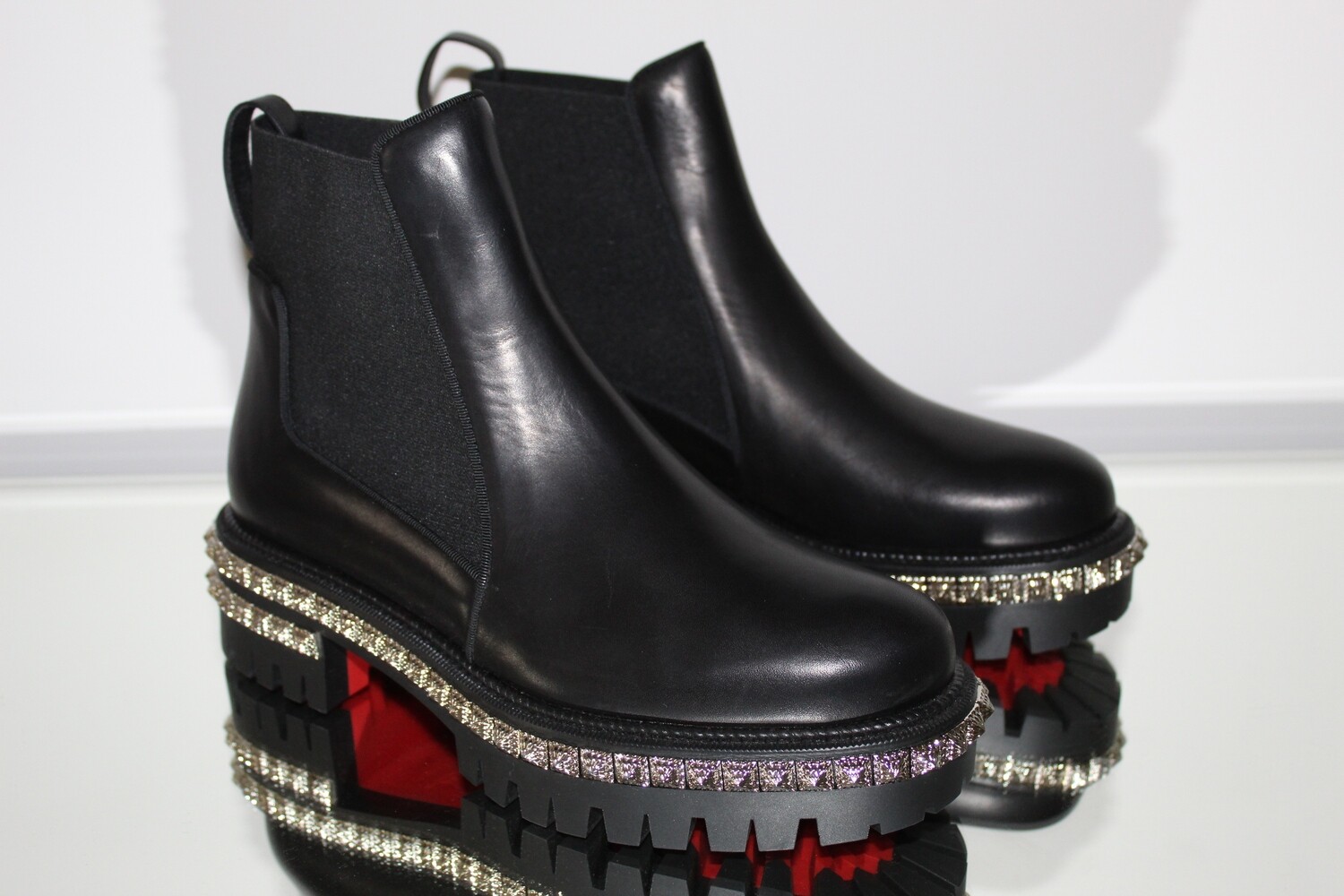 Christian Louboutin By The River Ingrassato