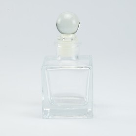 Parfumflesje glas vierkant met glasstop (per 6)